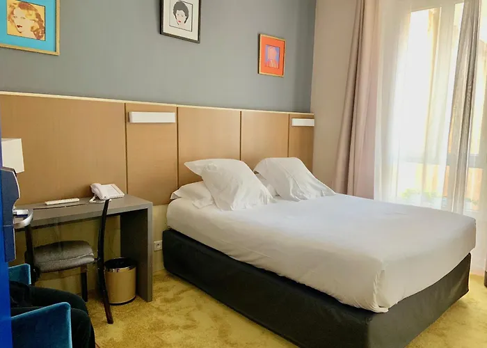 Amiraute Otel 3*