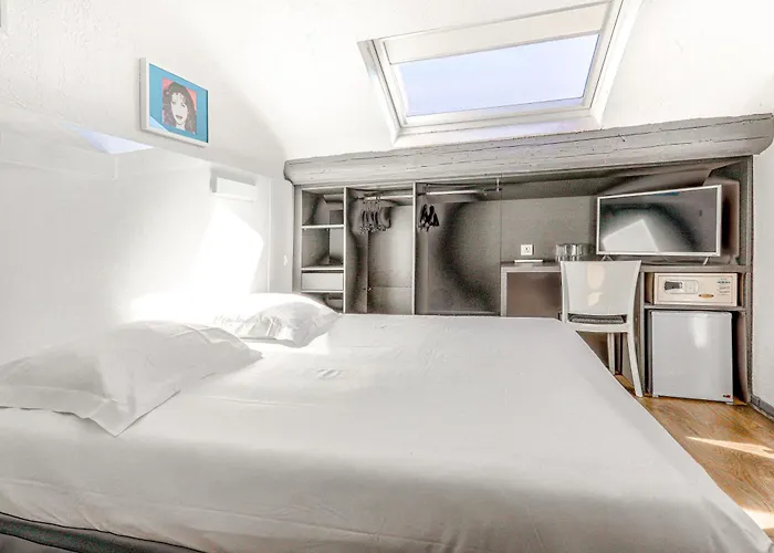 Amiraute Otel 3*