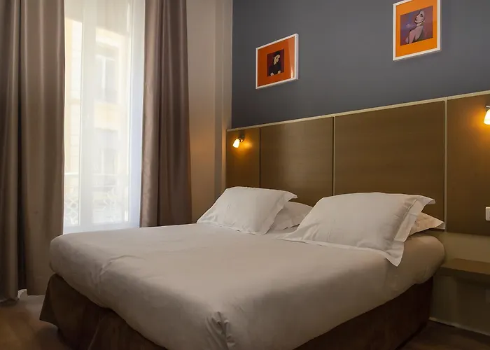 Otel Amiraute Cannes