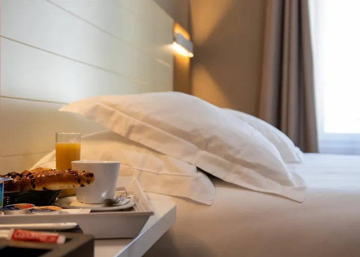 Amiraute Otel