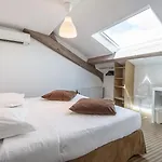 Отель Amiraute Канны
