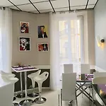 Отель Amiraute 3*
