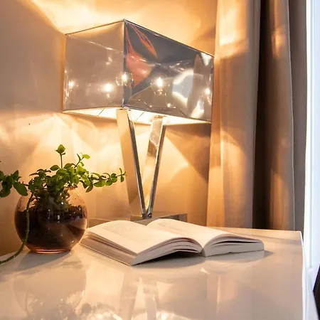 Hotell Amiraute Cannes