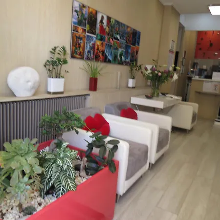 Hotell Amiraute 3*