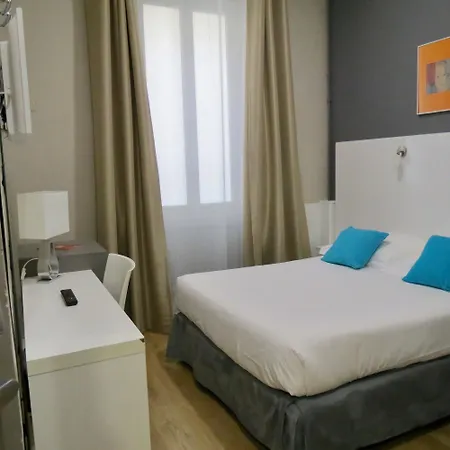 Hotel Amiraute 3*
