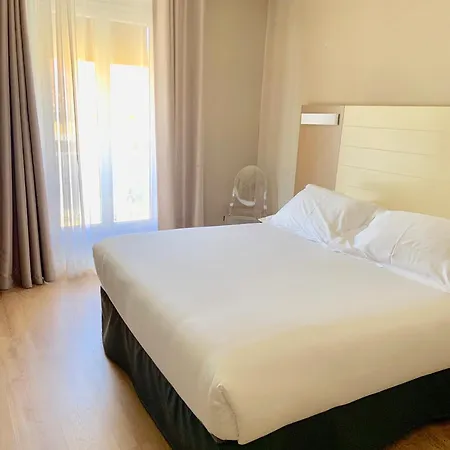 Hotel Amiraute Cannes