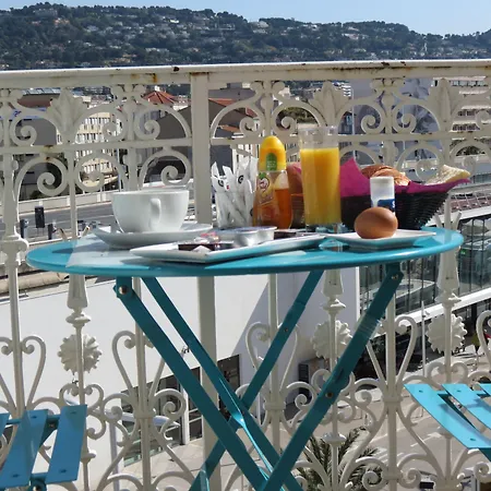 阿米劳特酒店 3*